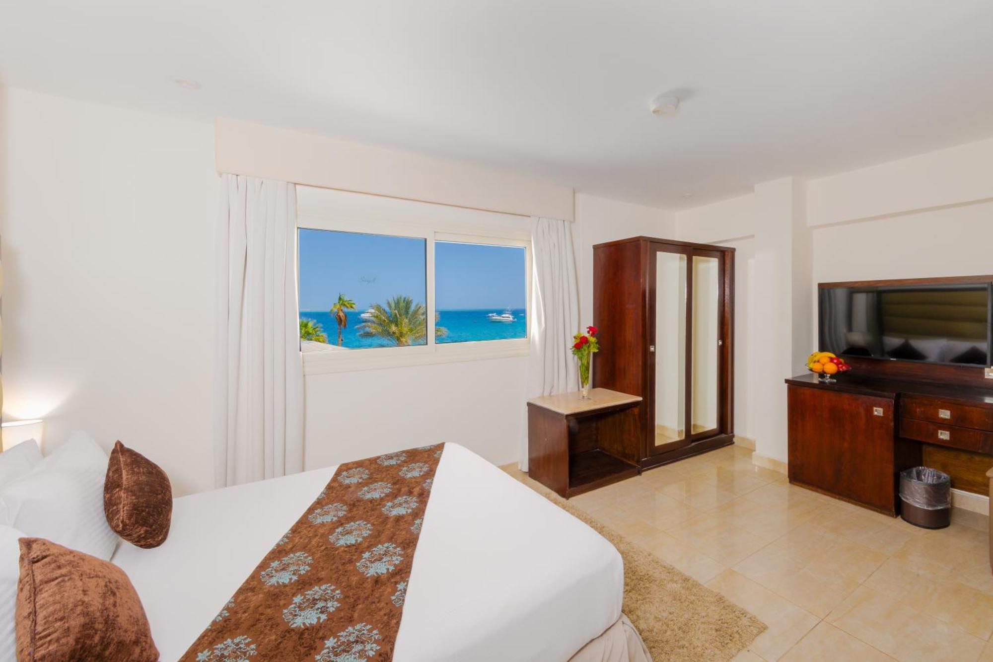 Seagull Beach Resort - Families And Couples Only Hurghada Exterior photo