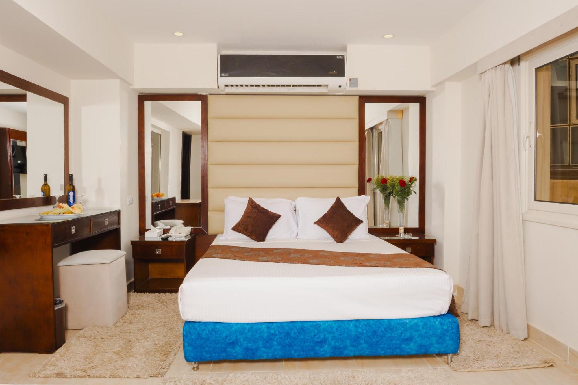 Seagull Beach Resort - Families And Couples Only Hurghada Exterior photo