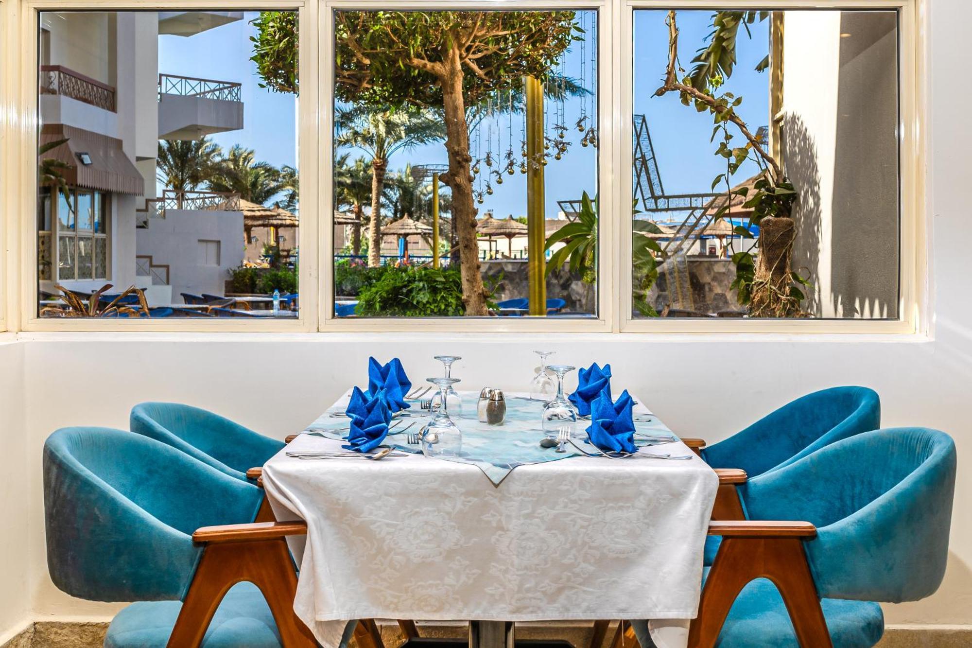 Seagull Beach Resort - Families And Couples Only Hurghada Exterior photo